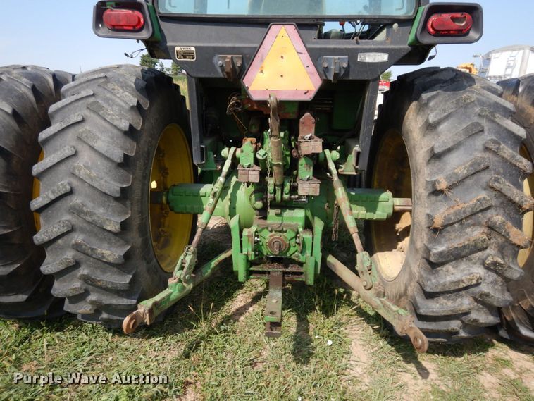 image for item DS1369 John Deere 4440  tractor