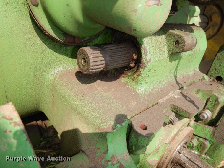 image for item DS1369 John Deere 4440  tractor