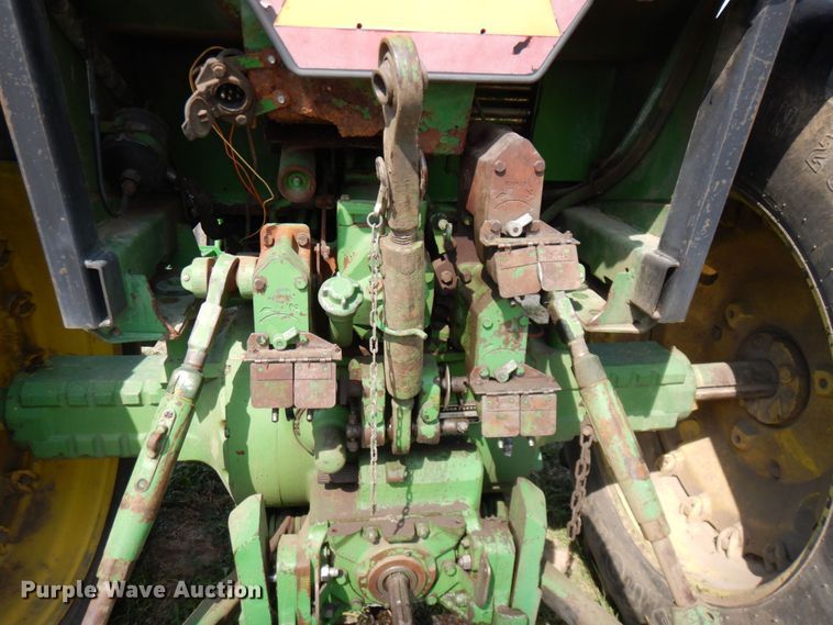 image for item DS1369 John Deere 4440  tractor