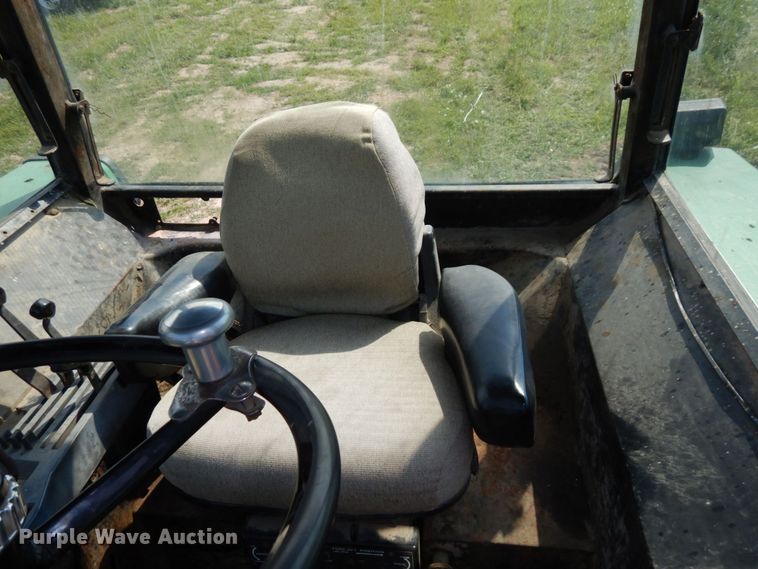 image for item DS1369 John Deere 4440  tractor