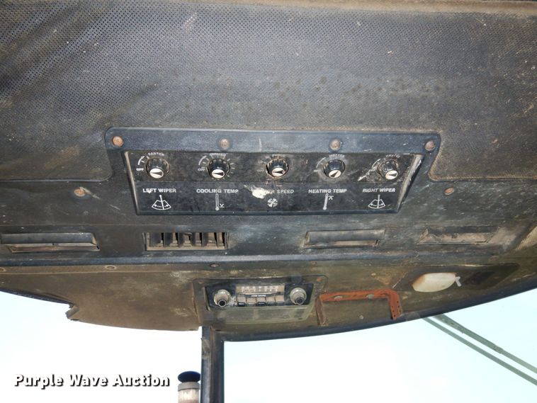 image for item DS1369 John Deere 4440  tractor