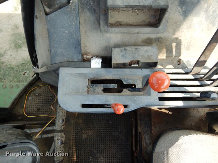 image for item DS1369 John Deere 4440  tractor