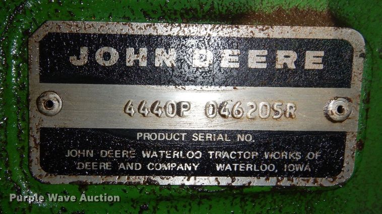 image for item DS1369 John Deere 4440  tractor