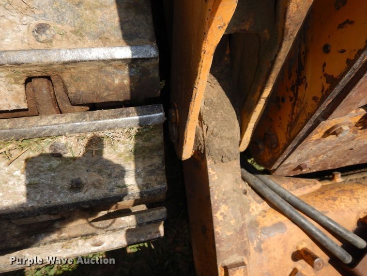 image for item DS1370 1990 Case 1155E  track loader