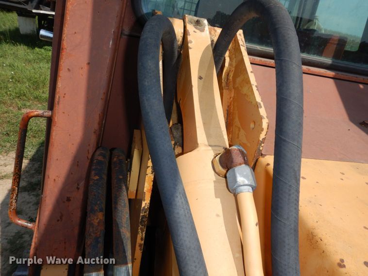 image for item DS1370 1990 Case 1155E  track loader