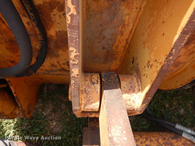 image for item DS1370 1990 Case 1155E  track loader