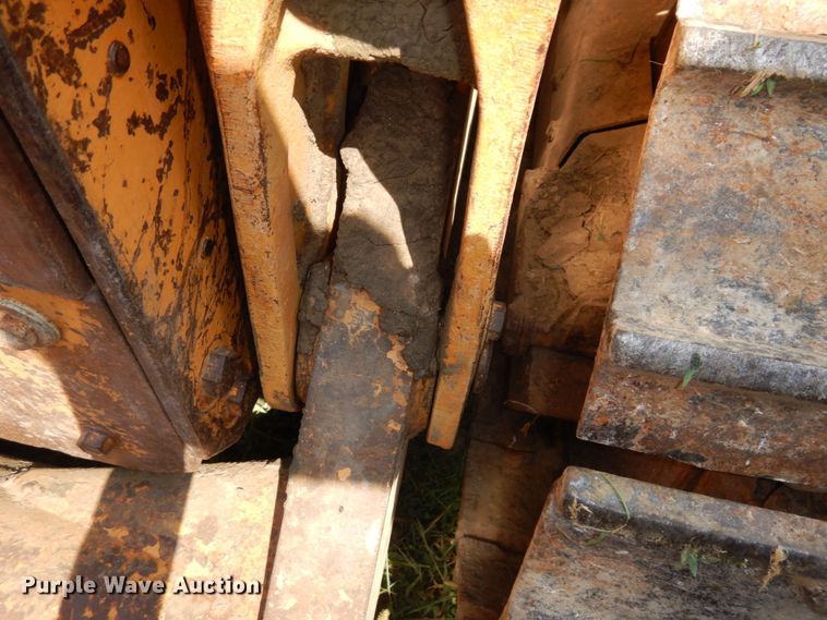 image for item DS1370 1990 Case 1155E  track loader