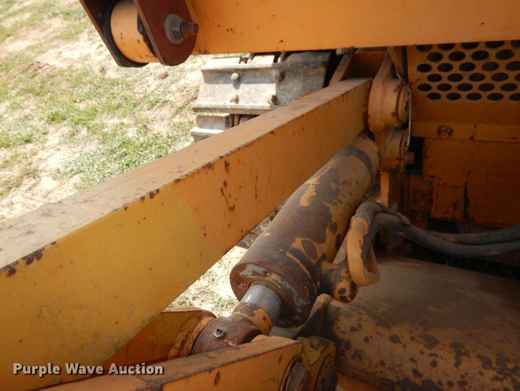 image for item DS1370 1990 Case 1155E  track loader