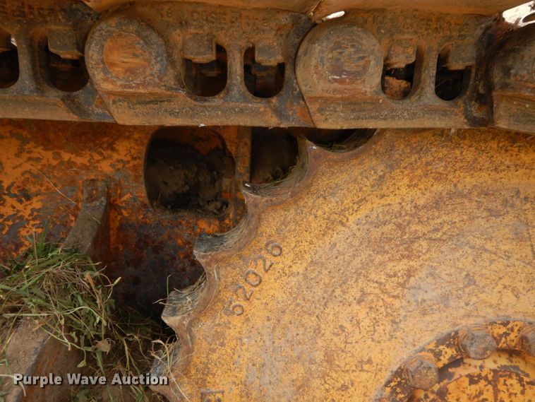 image for item DS1370 1990 Case 1155E  track loader