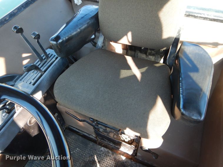 image for item DS6256 1984 John Deere 4650  MFWD tractor