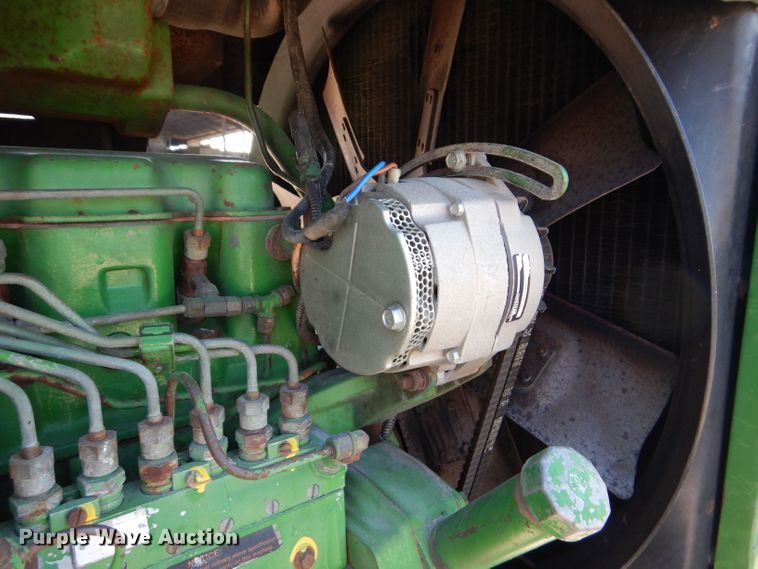 image for item DS6256 1984 John Deere 4650  MFWD tractor