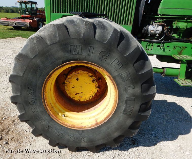 image for item DS6256 1984 John Deere 4650  MFWD tractor