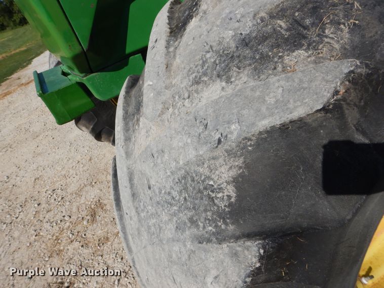 image for item DS6256 1984 John Deere 4650  MFWD tractor