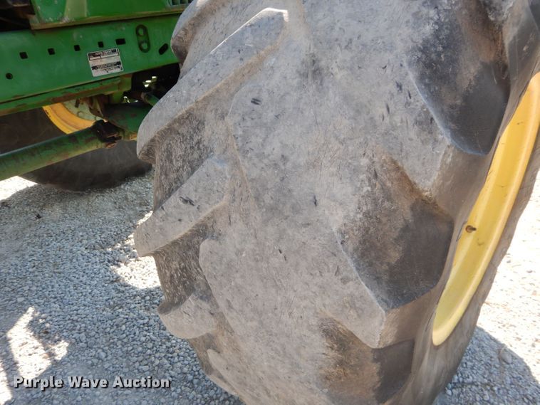 image for item DS6256 1984 John Deere 4650  MFWD tractor