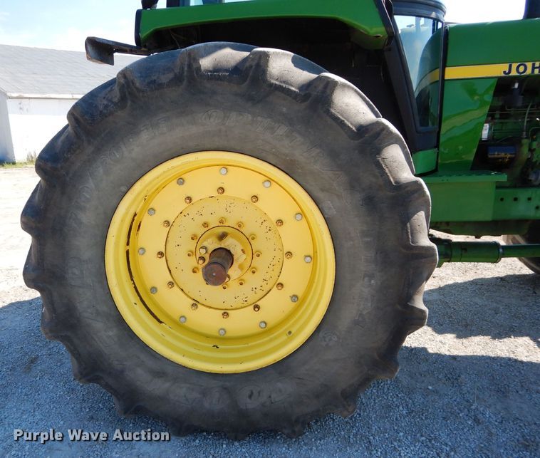 image for item DS6256 1984 John Deere 4650  MFWD tractor