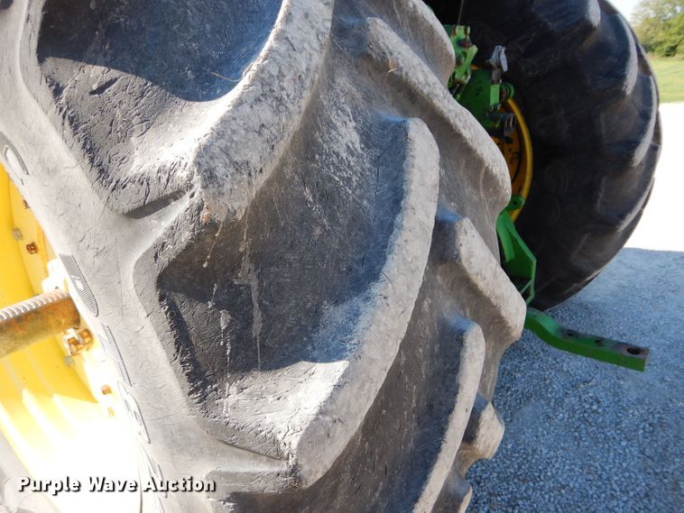 image for item DS6256 1984 John Deere 4650  MFWD tractor