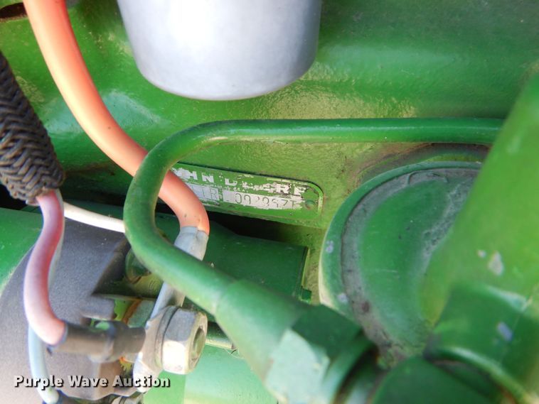 image for item DS6259 1968 John Deere 1020  tractor