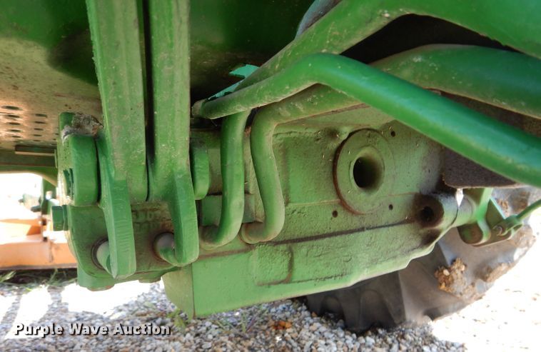 image for item DS6259 1968 John Deere 1020  tractor