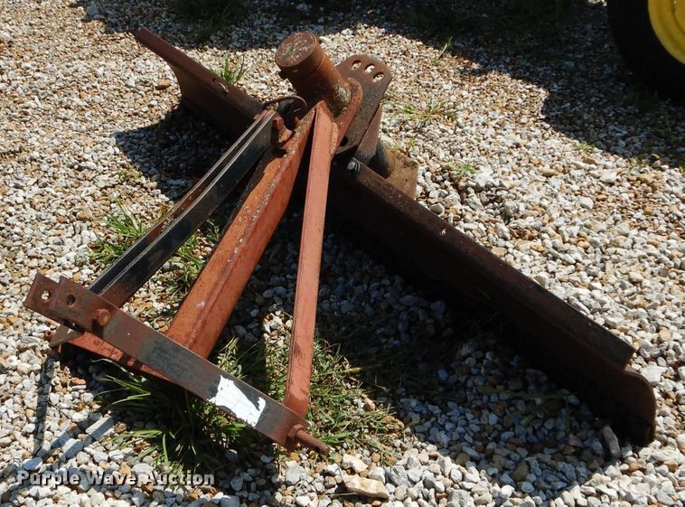 image for item DS6259 1968 John Deere 1020  tractor