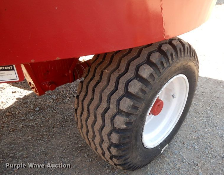 image for item HF9357 Jay-Lor 5575  vertical feed mixer