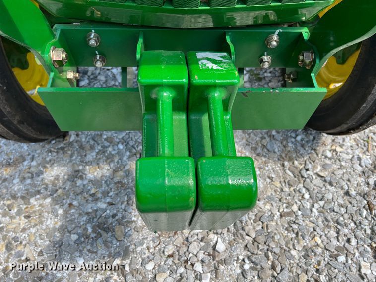 image for item IA9011 2008 John Deere 3005  tractor