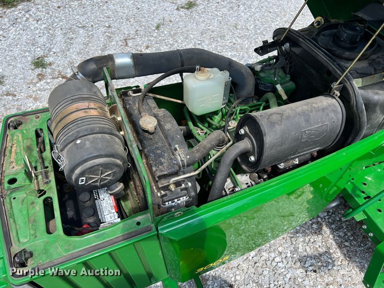 image for item IA9011 2008 John Deere 3005  tractor