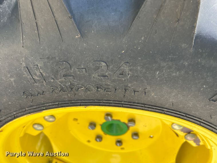 image for item IA9011 2008 John Deere 3005  tractor