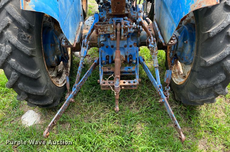 image for item IA9035 Long 1596  tractor