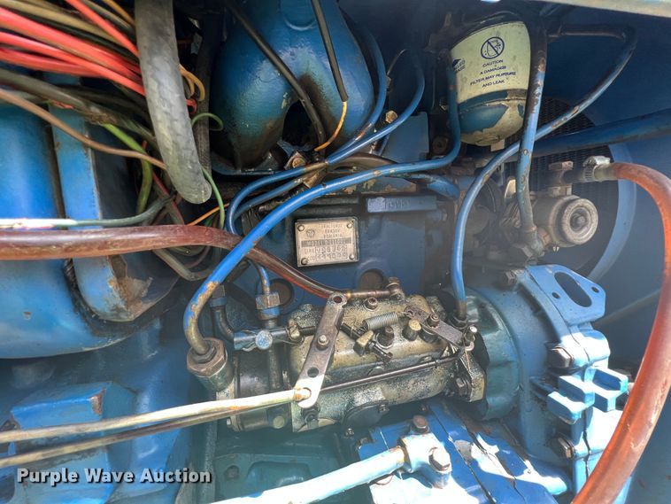 image for item IA9035 Long 1596  tractor