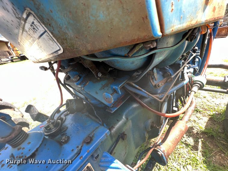 image for item IA9035 Long 1596  tractor