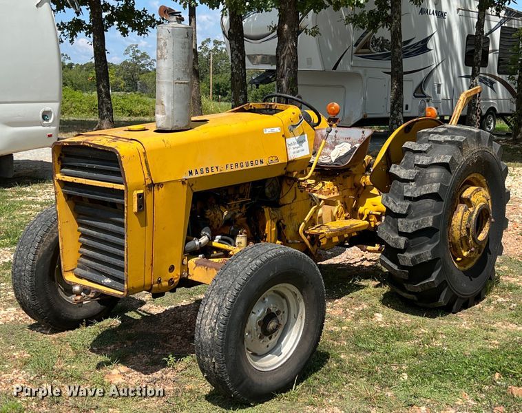image for item IA9037 Massey Ferguson MF34  tractor