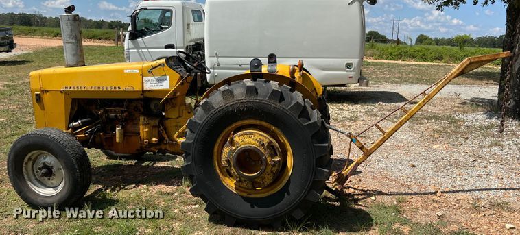image for item IA9037 Massey Ferguson MF34  tractor