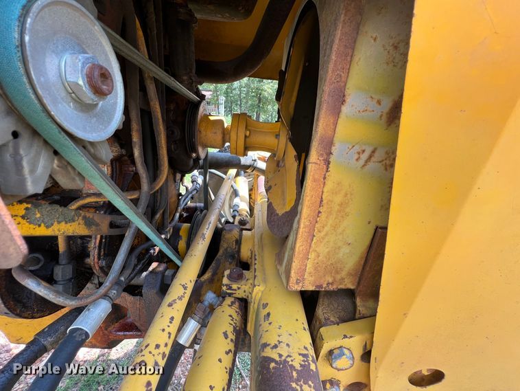 image for item IA9037 Massey Ferguson MF34  tractor