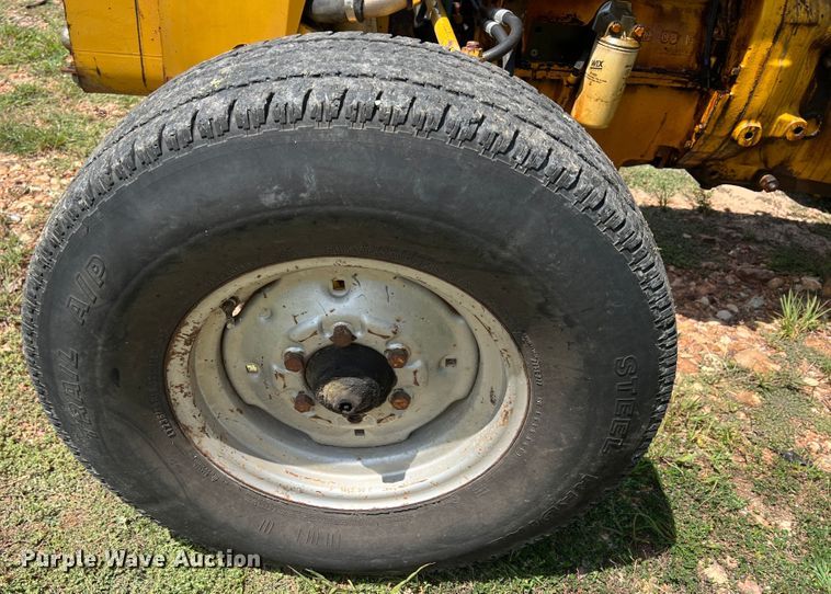 image for item IA9037 Massey Ferguson MF34  tractor