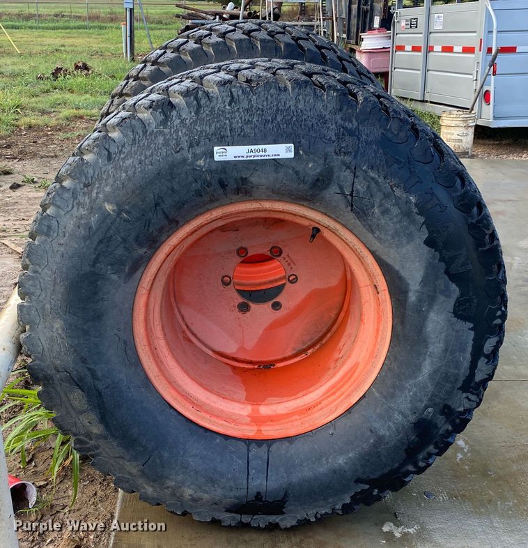 image for item JA9048 (4) tires and wheels