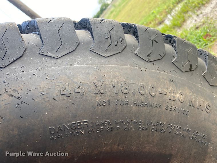 image for item JA9048 (4) tires and wheels