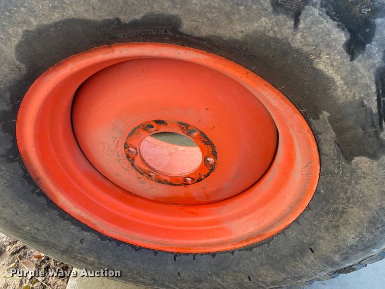 image for item JA9048 (4) tires and wheels