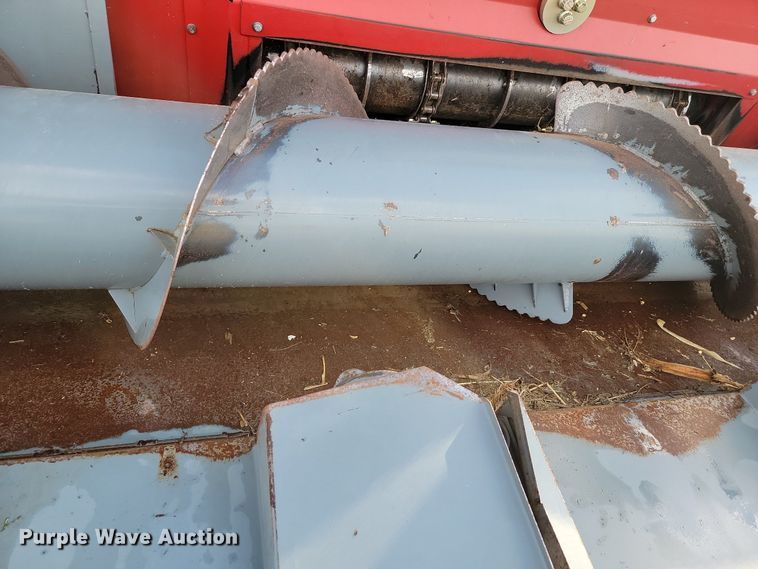 image for item JC9600 2017 Sheyenne Sunmaster 12R30  row crop head