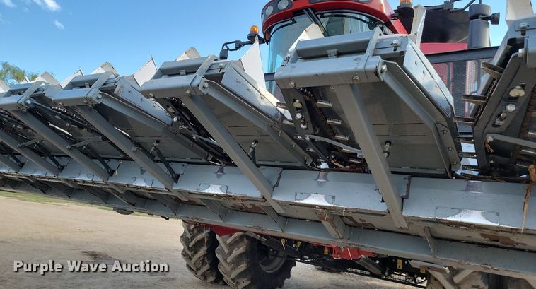 image for item JC9600 2017 Sheyenne Sunmaster 12R30  row crop head