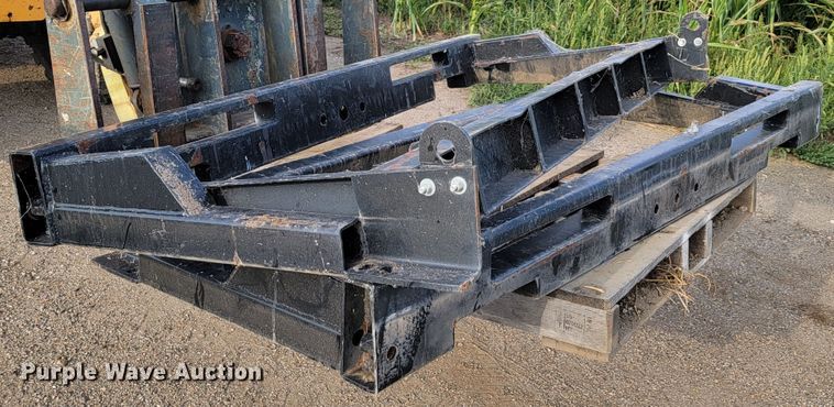 image for item JC9601 2017 Sheyenne Sunmaster 12R30  row crop head