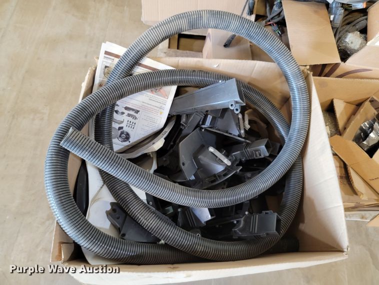 image for item JC9622 Precision  planter parts