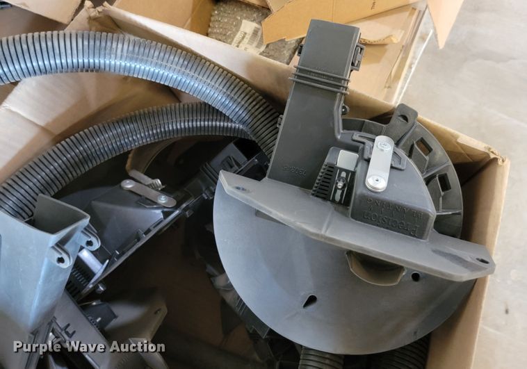 image for item JC9622 Precision  planter parts