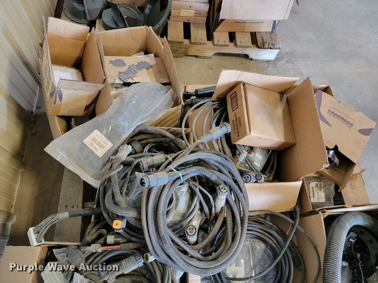 image for item JC9622 Precision  planter parts