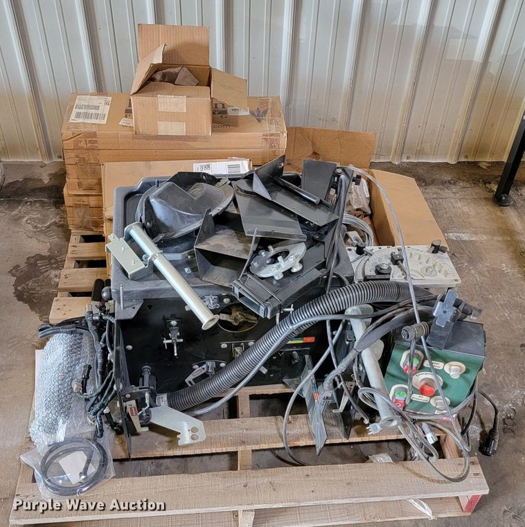 image for item JC9622 Precision  planter parts