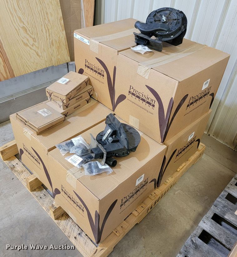 image for item JC9624 Precision  planter parts