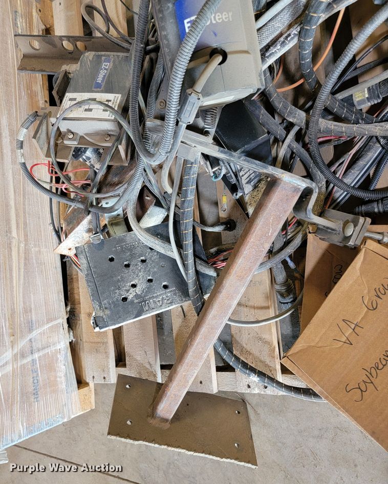 image for item JC9625 John Deere 7000  planter