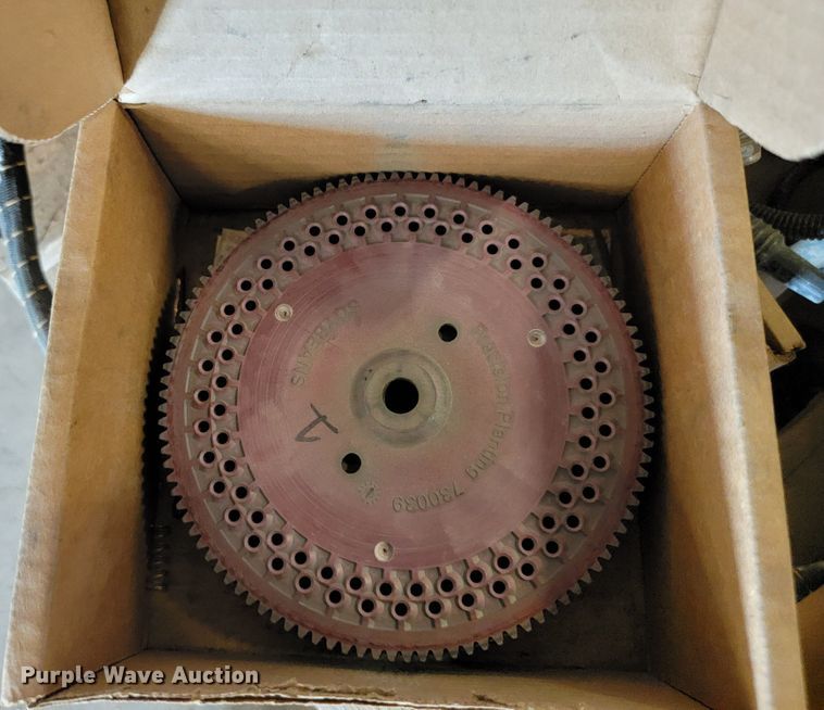 image for item JC9625 John Deere 7000  planter