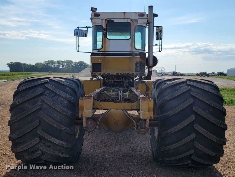 image for item JC9626 1996 Ag-Chem TerraGator 1844  applicator cab and chassis