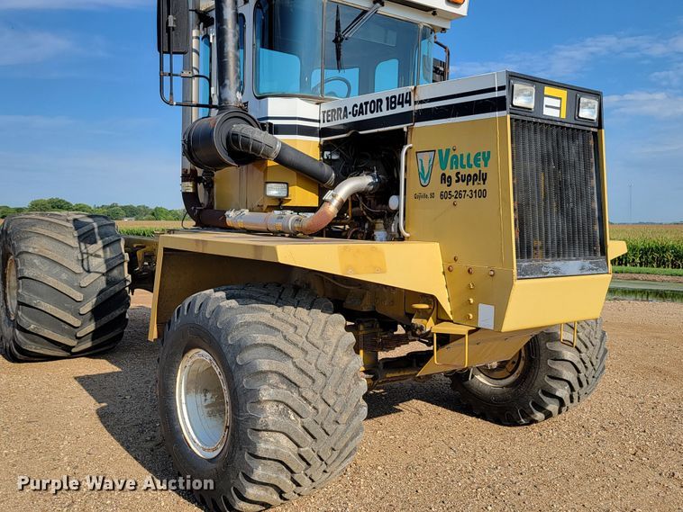 image for item JC9626 1996 Ag-Chem TerraGator 1844  applicator cab and chassis