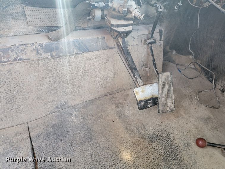 image for item JC9626 1996 Ag-Chem TerraGator 1844  applicator cab and chassis